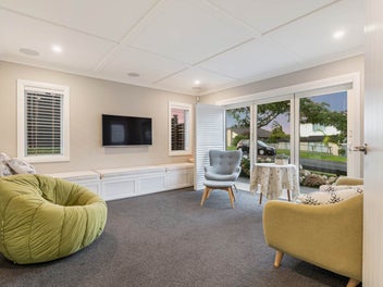 Magic Single-Level Family Home