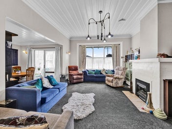 Minutes From The CBD