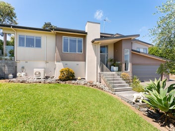 Welcome to your private Waimauku sanctuary