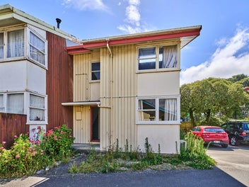 Unlock potential – do up opportunity in Petone