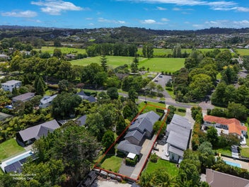 Parkside Family Living + Self-Contained Income