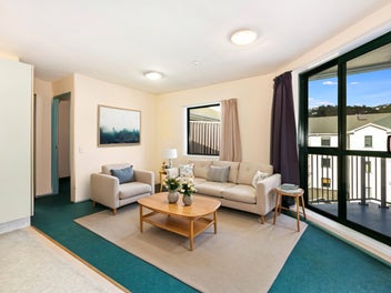 CITY FRINGE LIFESTYLE