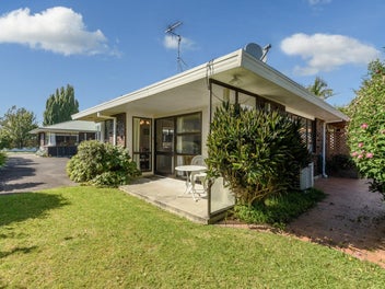 Fabulous Matua Opportunity