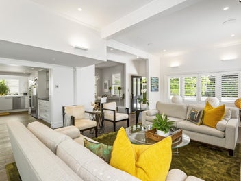 Timeless style in Parnell