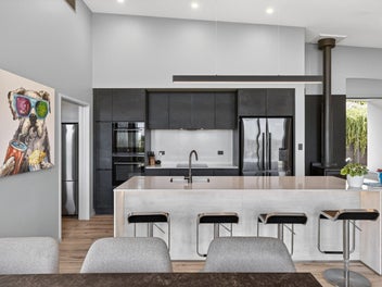 Serious Sellers Invite Offers