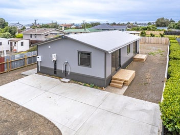 Brand new home by the beach