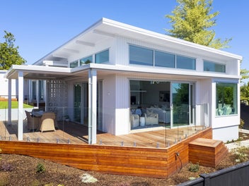 High Spec Townhouse In Shepherd Road