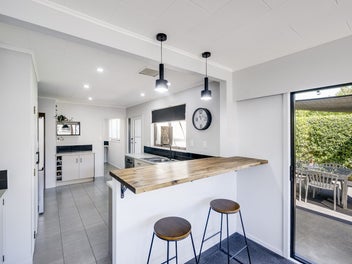 Well Presented, Family Pleaser