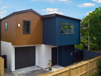 Brand-New Contemporary Home