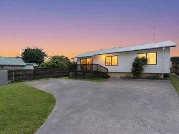 Parkside Living; Prime School Zones; Must Be Sold