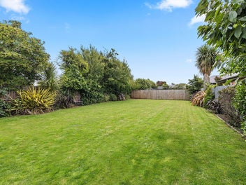 Family Home or Develop?