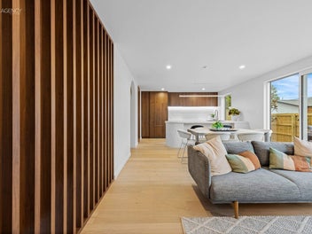 Architectural Sophistication in Heart of St Albans