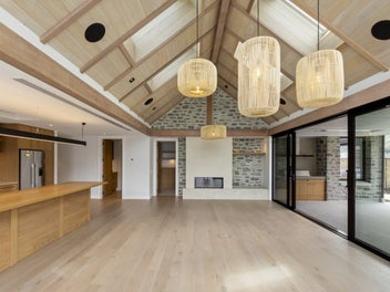 WHERE ARCHITECTURE, LAND AND LIGHT CONVERGE...