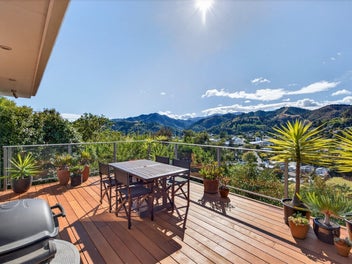 Elevated Views, Privacy and Convenience