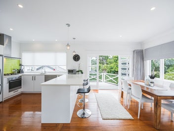 Character Cottage By The Sea