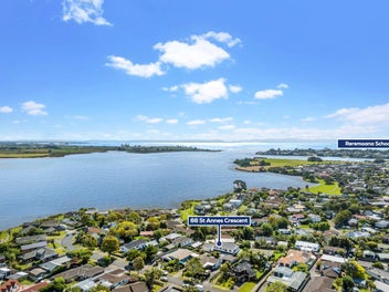 Spacious Family Package with Sleep Out!