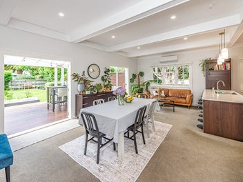 Classic elegance in premium College Estate