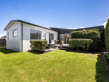 The Complete Family Entertainer!