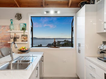 Where Sea Views Meet Space and Privacy!