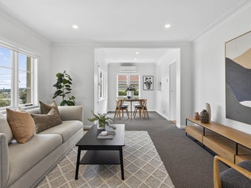 Solid Brick 1950s Classic - A Meadowbank Charmer