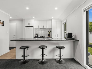 Maintenance free living on Frances