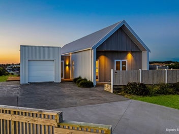 Award Winning eHaus - Breathtaking Views