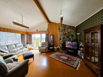 Perfect for Large and Extended Families
