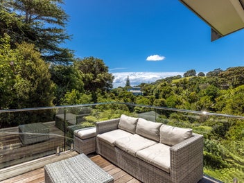 Modern living, moments from the sand