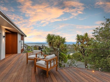 Architectural Precision with a Coastal Ease