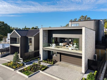 Premium position above the racecourse