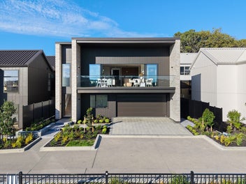 Elegance Overlooking the Racecourse