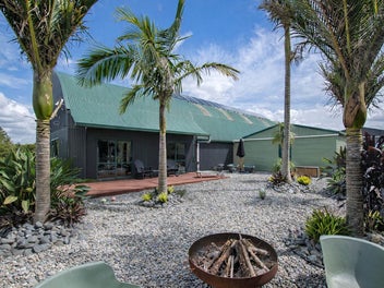 A Shed Load of Space in Kamo West