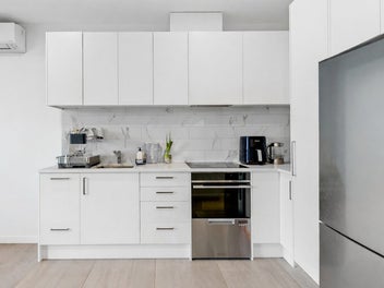 Motivated Vendor Says Sell! Must Be Sold!