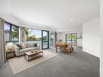 IGNORE THE CV - THE VENDORS WANT THIS SOLD