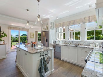 Roseneath | Iconic Renovated Estate