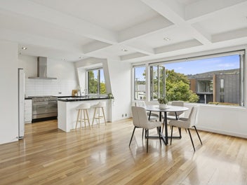 Prime Maori Hill executive living