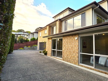 Rare: Space + space, style + privacy