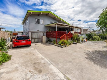 Home and Income Opportunity!