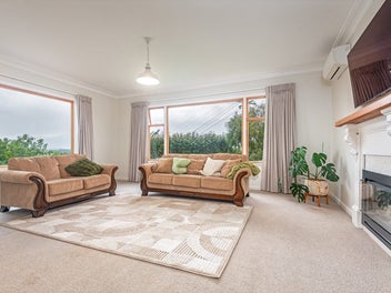 Family Comfort, Epic Views