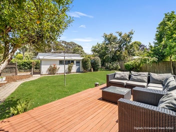 Extra space upstairs, private, perfect location