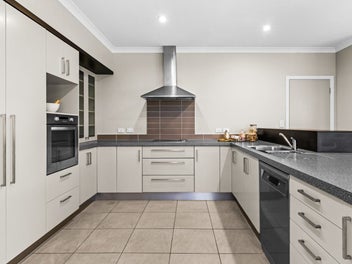 Modern Design, Location and Space