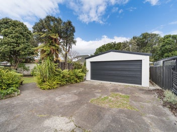 Bungalow of Substance and Style