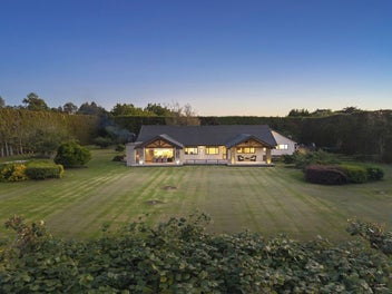 Secure Lifestyle on Kiwifruit Estate