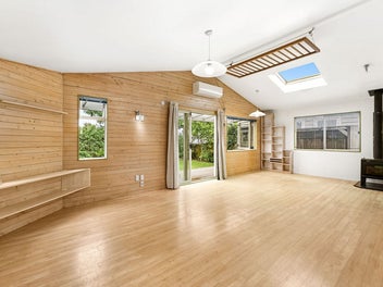 Quirky, Private & Full of Soul – Papamoa’s Hid