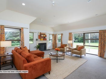 HUGE FAMILY HOMESTEAD ON OVER SIX ACRES