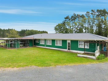 Rare 20 Acres with Future Potential - Takanini