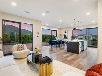 Sunny Corner Family Heaven - Ex-Showhome