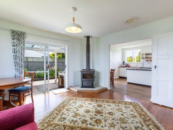 Comfortable living with a self-sufficient edge