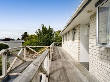 Spacious & Private, The Perfect Family Home