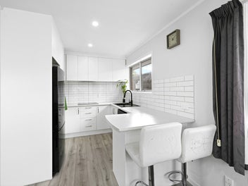 Centrally Located | Fully Fenced | Conservatory